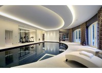 LED стрічка COLORS 104-2835-220V-IP65 10.6W 990Lm 2850K 50м (H8104-230V-12mm-WW)